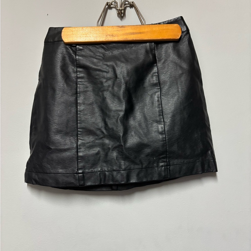 Forever 21 Black Mini Pencil Skirt Night Out
